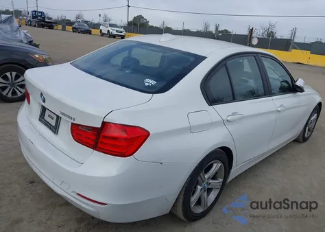 2013 BMW 328I из США, поврежденный, VIN WBA3C1C58DF437374
